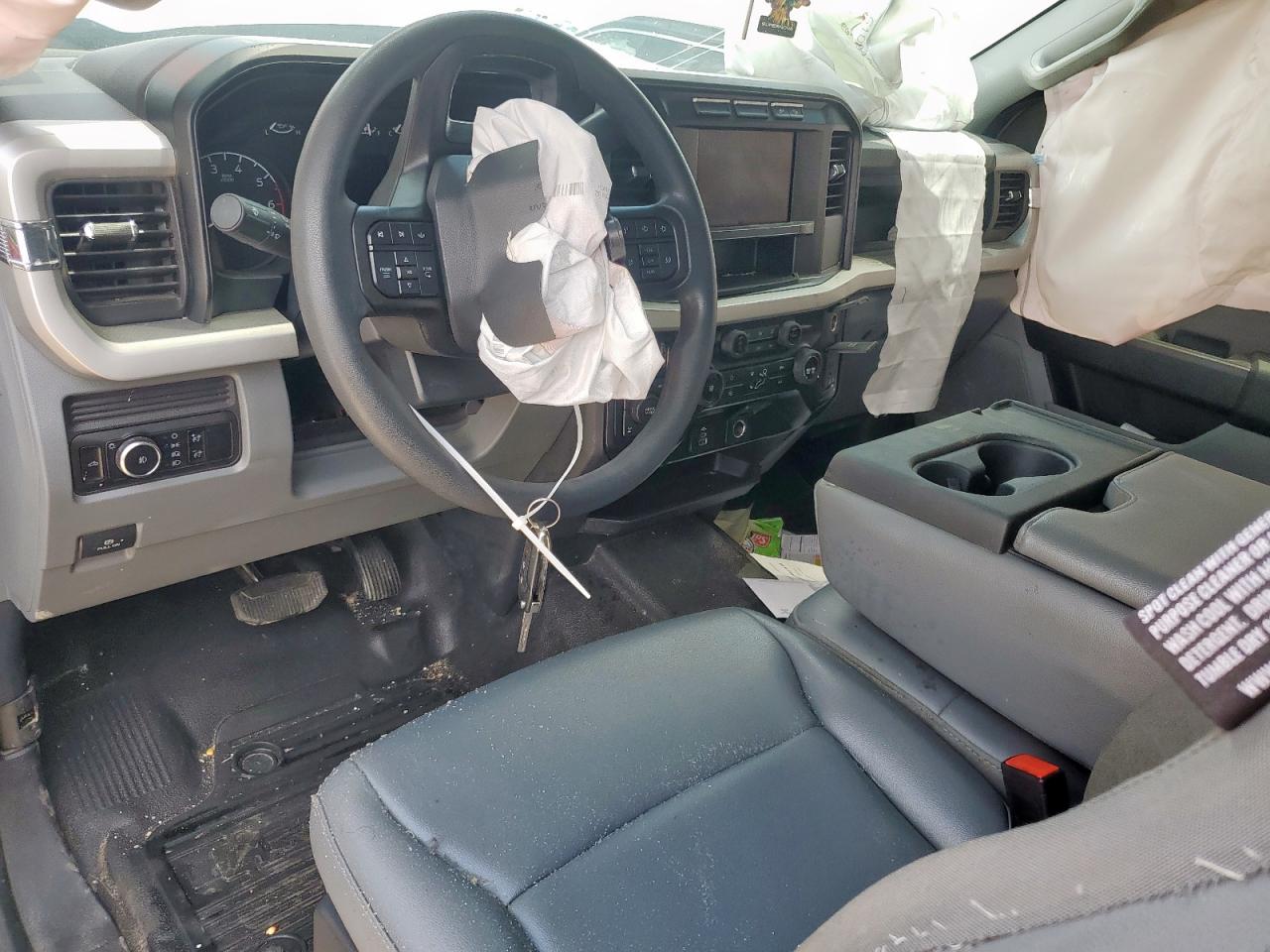 Ford F-250 Super Duty Image 7