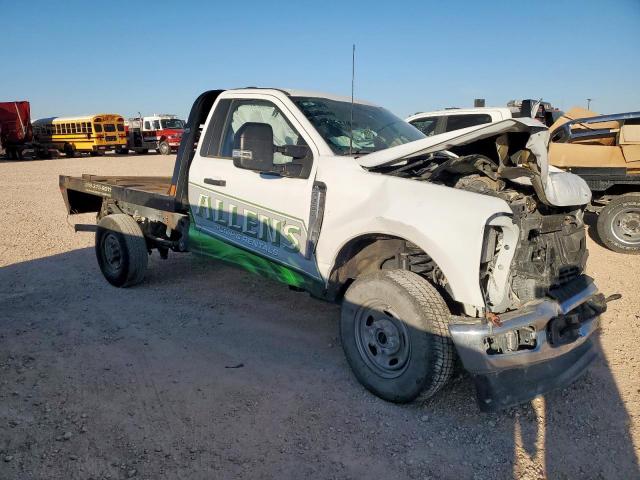 Ford F-250 Super Duty Image 8