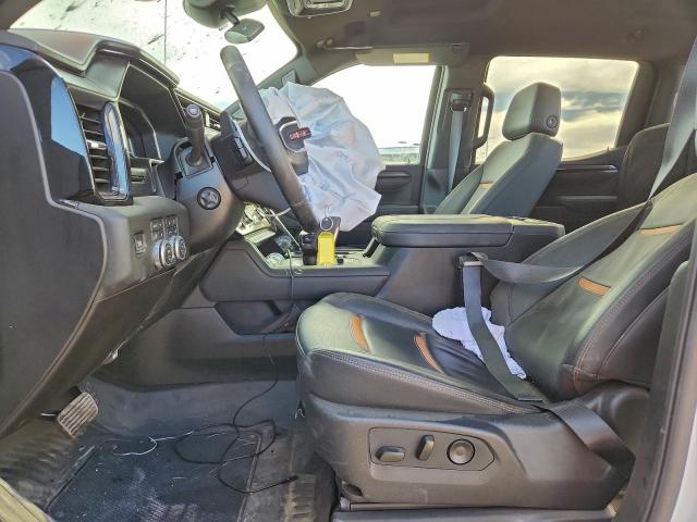 GMC Sierra K1500 At4 Image 5