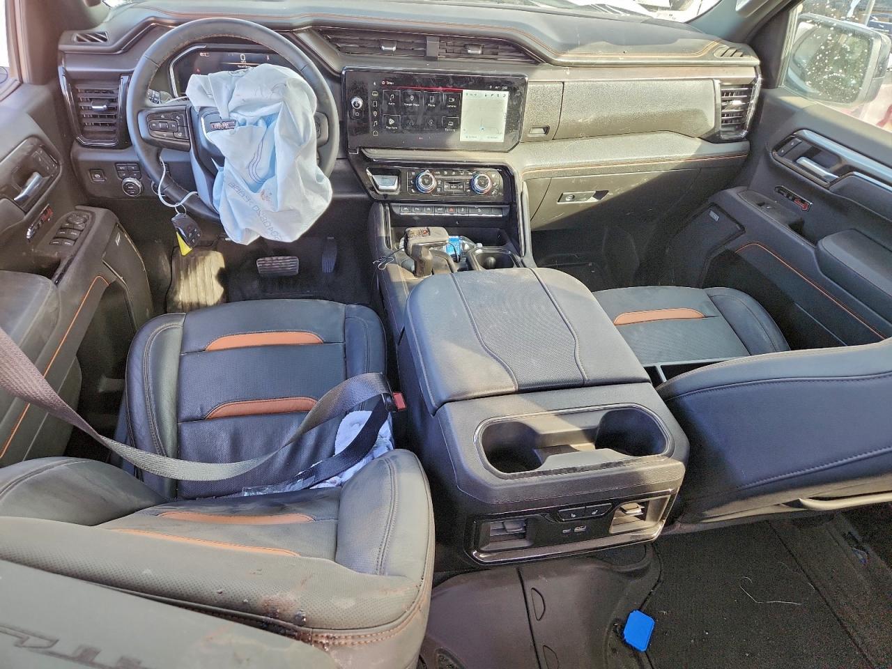 GMC Sierra K1500 At4 Image 6