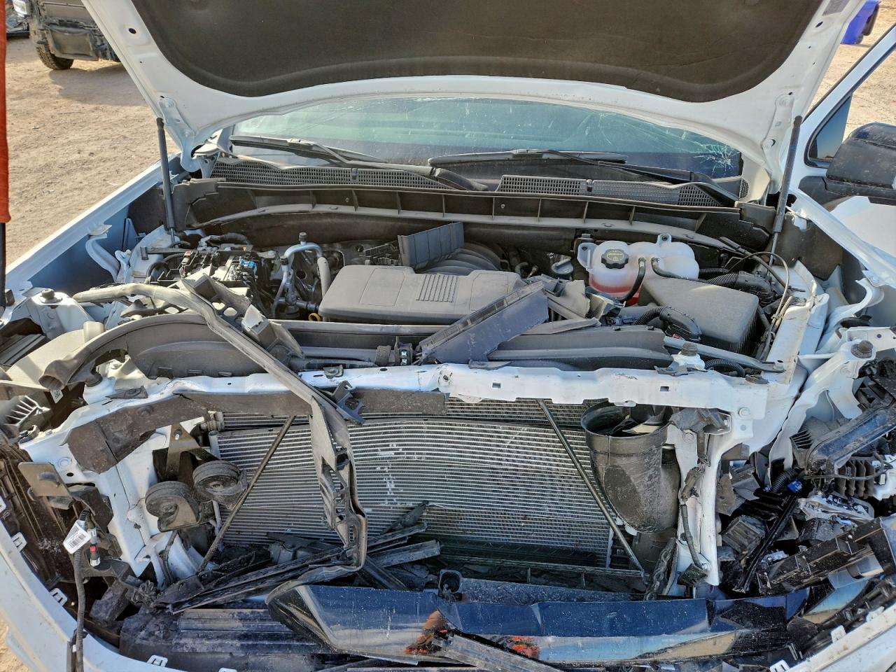 GMC Sierra K1500 At4 Image 9