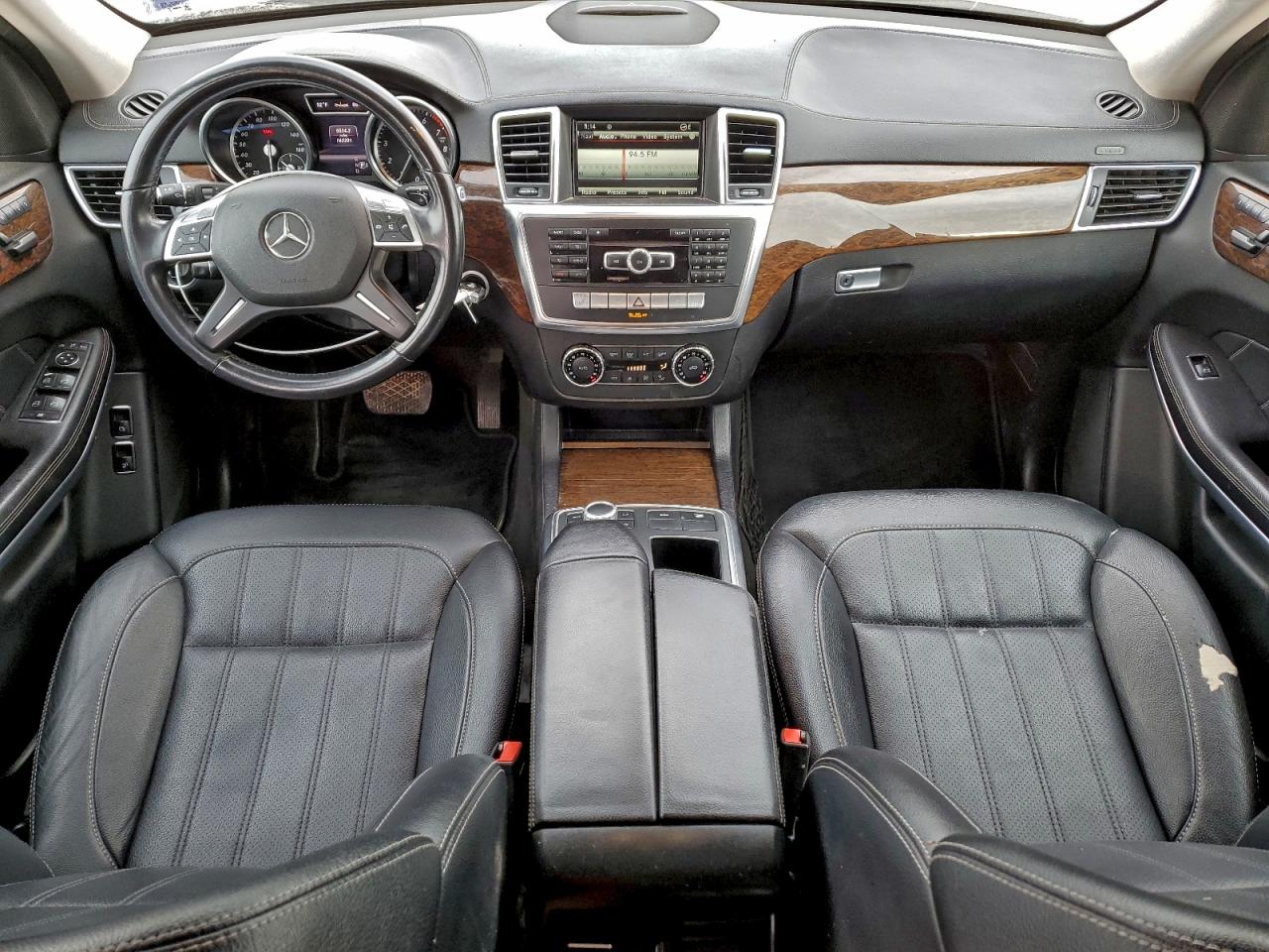 Mercedes-Benz G-Class 450 4matic Image 11