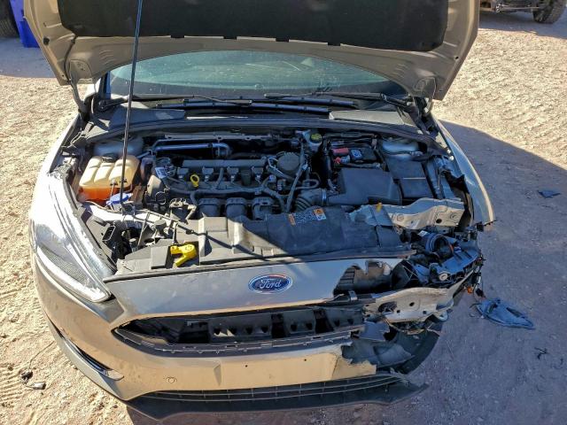 Ford Focus Titanium Image 5